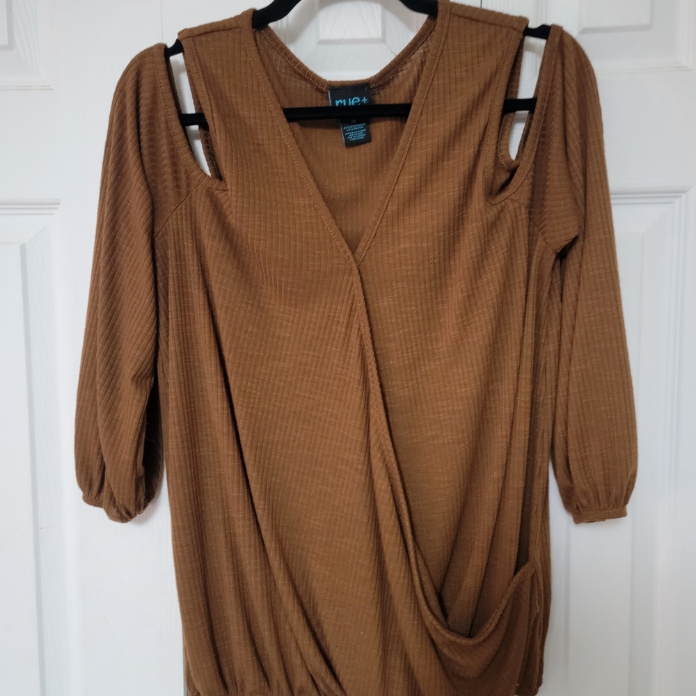Rue 21 top size 1X